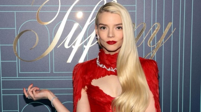 3 Rekomendasi Film yang Dibintangi Anya Taylor-Joy, Nomor 3 Coming Soon!