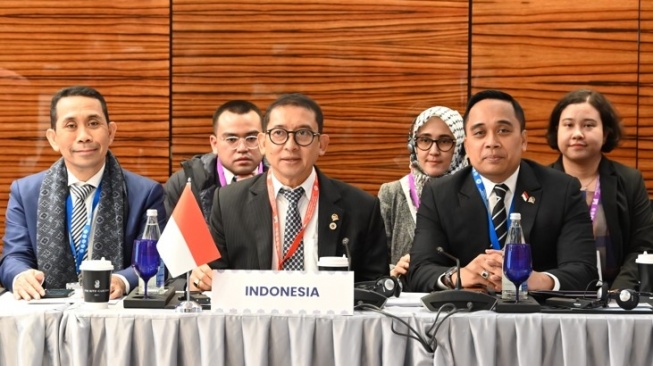 Parlemen Indonesia Terus Serukan Dukungan Kemerdekaan Palestina dalam Forum APA Azerbaijan