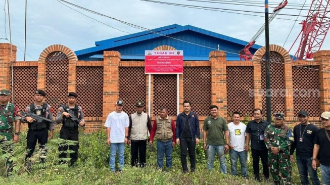 Bareskrim menyita aset bangunan milik tersangka kasus TPPU Panji Gumilang. (Foto: Dok Bareskrim)