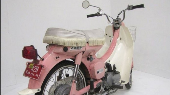 Motor retro Yamaha U5E Lady (nationalmcmuseum)