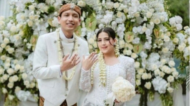 Nikah di Kawasan Elit SCBD, Nessie Judge Pede Tenteng Tas LV Puluhan Juta