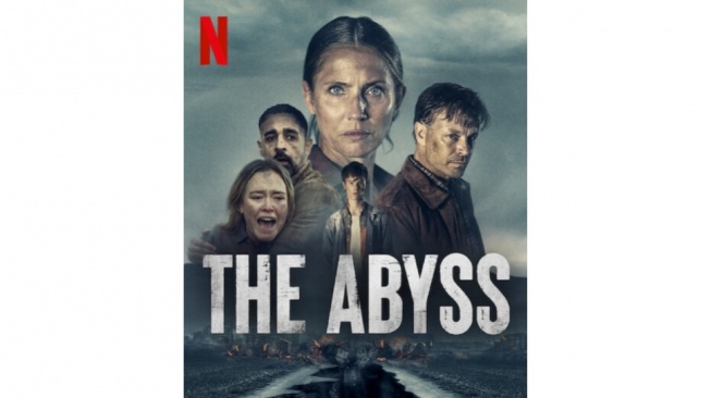 Review Film The Abyss, Drama Keluarga di Tengah Bencana