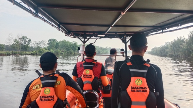 Perahu Terbalik di Sungai Sugihan, Ayah Hilang, Ibu Meninggal, Bocah 5 Tahun Selamat