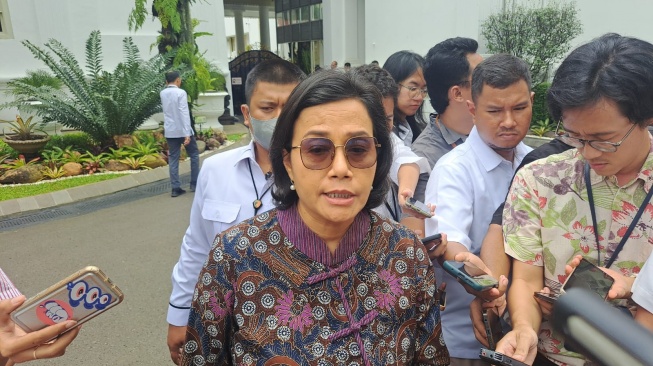 Anggaran Makan Siang Gratis Nggak Masuk Akal? Begini Kata Sri Mulyani