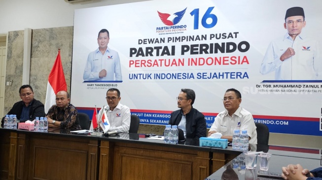 Sekretaris Jenderal (Sekjen) DPP Partai Perindo Ahmad Rofiq mendesak agar Pemilu 2024 diulang pelaksanaannya. (Suara.com/Bagaskara)