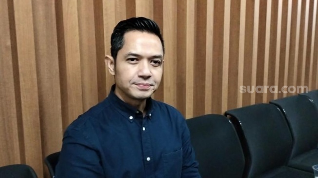 Dude Harlino Ungkap Jenis Kelamin Anak Ketiganya dengan Alyssa Soebandono