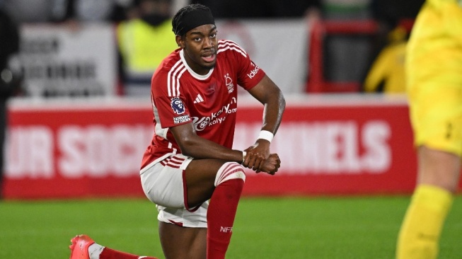 Winger Nottingham Forest yang juga eks pemain Manchester United, Anthony Elanga. [Oli SCARFF / AFP]