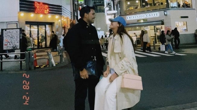 Potret Liburan Thariq Halilintar dan Aaliyah Massaid di Jepang (Instagram/@aaliyah.massaid)