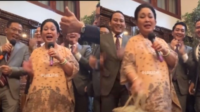 Momen Titiek Soeharto Jadi 'Biduan' Hambalang, Ajudan Auto Panik Lihat Prabowo Datang