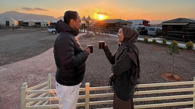 Momen Honeymoon Dadakan Meisya Siregar dan Bebi Romeo di Yordania. (Instagram/meisya_siregar)