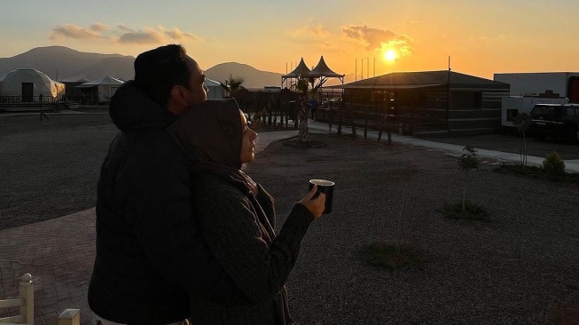 Momen Honeymoon Dadakan Meisya Siregar dan Bebi Romeo di Yordania. (Instagram/meisya_siregar)