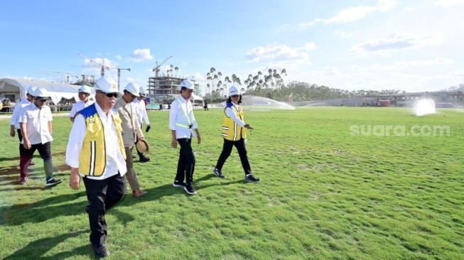 Presiden Jokowi bersiap pindah kantor ke Ibu Kota Negara (IKN) pada pertengahan tahun ini. (Foto: Muchlis Jr - Biro Pers Sekretariat Presiden)