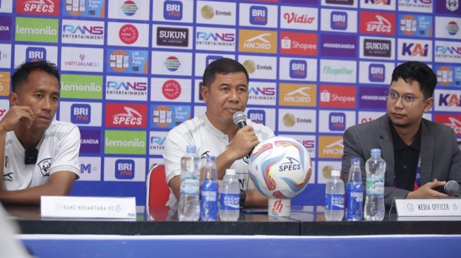Caretaker pelatih RANS Nusantara FC Francis Wewengkang. (Liga Indonesia Baru)