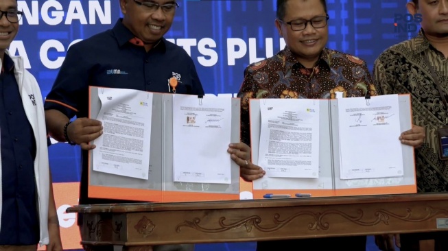 Pos Indonesia Bersama PT Indonesia Comnets Plus Tanda Tangani Kerjasama Guna Optimalisasi Layanan Jasa