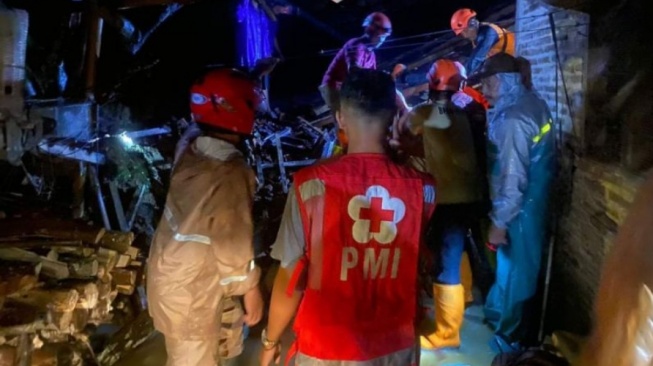 Bencana Tanah Longsor di Kabupaten Sragen, Dua Orang Masih Belum Ditemukan