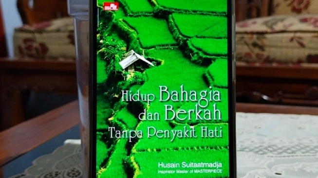 Ulasan Buku 'Hidup Bahagia dan Berkah Tanpa Penyakit Hati'