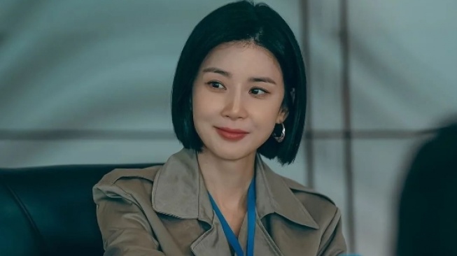 4 Drama Korea Thriller yang Dibintangi Lee Bo Young, Terbaru Ada Hide