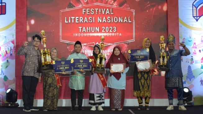 Festival Literasi Nasional Dukung Tumbuhnya Generasi Siswa dan Guru Anti Mager