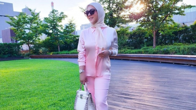 Syahrini. (Instagram/princessyahrini)