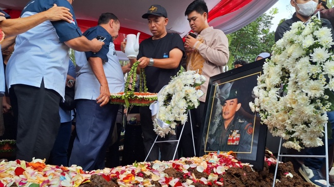 Solihin GP Meninggal Dunia, Iwan Bule Kenang Wejangan Mang Ihin