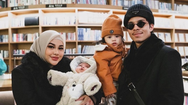 Azura Les Renang sejak Bayi Dibilang Ngikutin Anak Ria Ricis, Aurel Hermansyah Balas Menohok