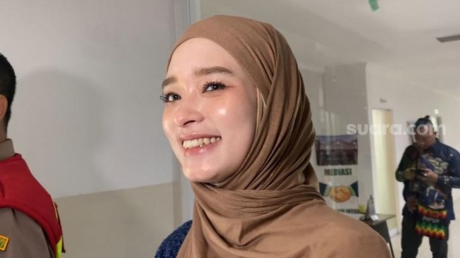 Inara Rusli Ogah Balikan dengan Virgoun, Meski Diminta Mantan Mertua