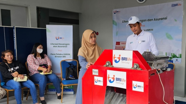 BRI Life Berbagi Bentuk Kepedulian Terhadap Lingkungan dan Masyarakat