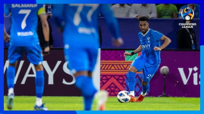 Gelandang Al Hilal, Salem Al-Dawsari menggiring bola selama pertandingan leg pertama babak perempat final Liga Champions Asia 2023-2024 antara Al-Hilal vs Al Ittihad di Stadion Kingdom Arena, Riyadh, Rabu (6/3/2024) dini hari WIB. [Dok. AFC]