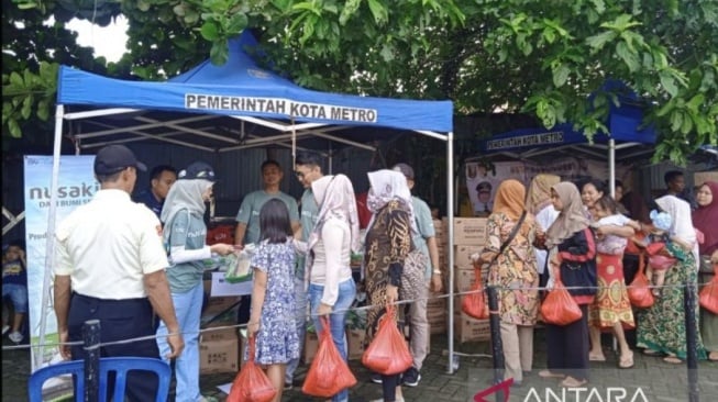 Pasar Murah Bersubsidi di Pasar Cendrawasih Diserbu Warga Metro