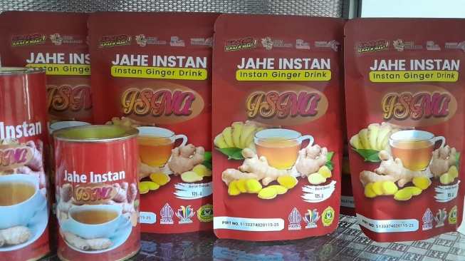 Produk Jahe Instan Isna Makmur. [Suara.com/Budi Arista Romadhoni]