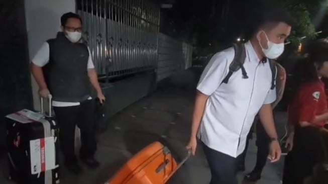 Geledah Rumah Eks Karyawan hingga Direksi PGN di Jakarta, KPK Sita Dokumen Penting Kasus Jual-Beli Gas