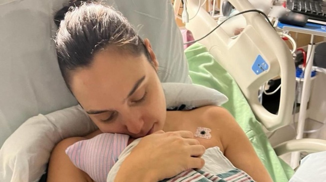 Gal Gadot melahirkan anak keempat (Instagram/@gal_gadot)