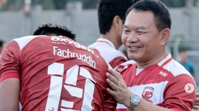 Dudung Abdurachman Hadir di Laga Madura United, Isu Take Over Mencuat