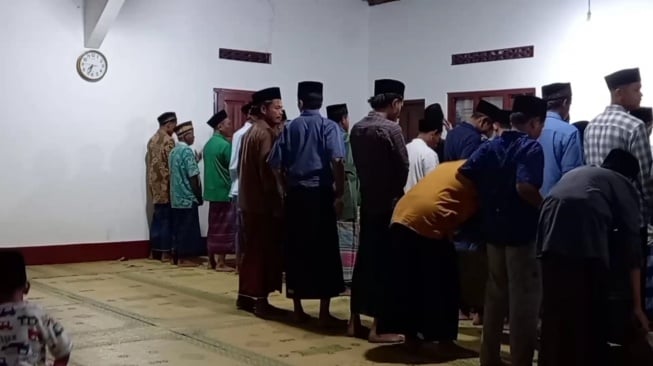 5 Fakta Unik Tentang Jamaah Aolia di Gunungkidul yang Sudah Menggelar Sholat Tarawih