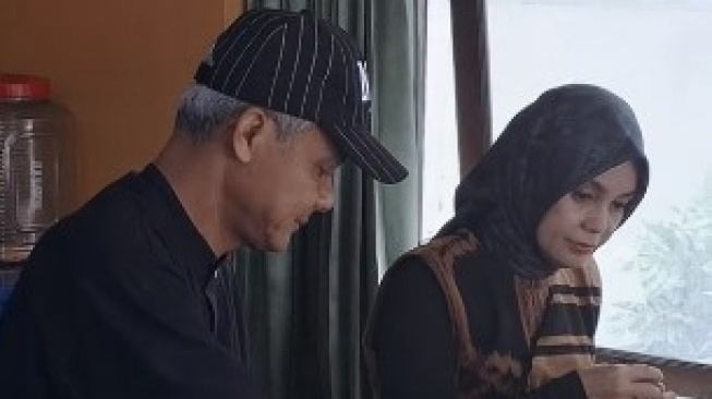 Siti Atikoh dan Ganjar Pranowo (TikTok)