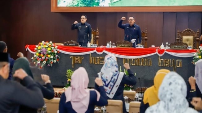 Raperda Perlindungan Koperasi dan Usaha Kecil Disahkan, DPRD Jatim Sarankan Ini Agar UMKM Kian Moncer