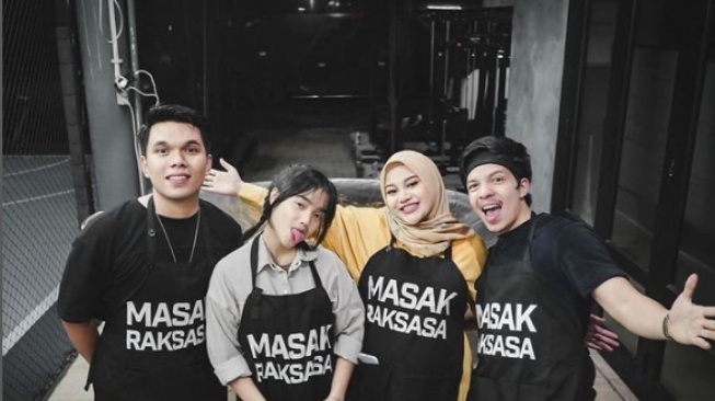 Thariq Halilintar, Fuji, Aurel Hermansyah, Atta Halilintar (Instagram)