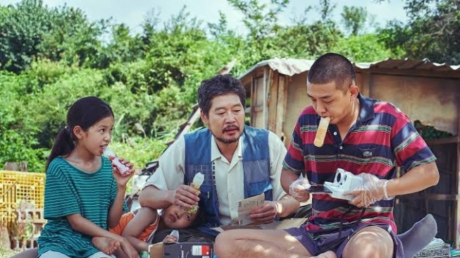 Ulasan Film Voice of Silent, Ajak Kita Mendefinisikan Kembali Baik & Buruk!