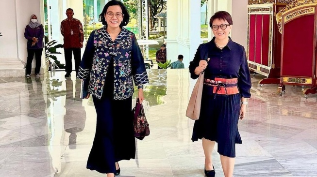 Beda Ukuran Tas Favorit, Ternyata Ini Isi Tas Menlu Retno Marsudi Vs Menkeu Sri Mulyani