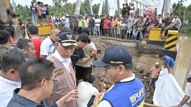 Jalan Lintas Sumbar-Bengkulu Mulai Lancar, Mahyeldi: Kami Percepat Perbaikan Infrastruktur Rusak Ulah Bencana!