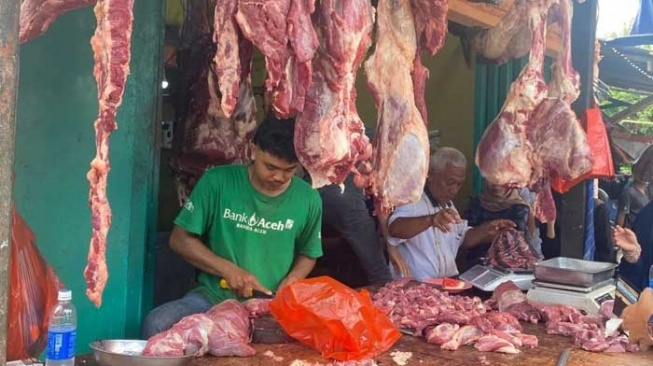 Tradisi Meugang Meriahkan Aceh Jelang Ramadan, Harga Daging Naik