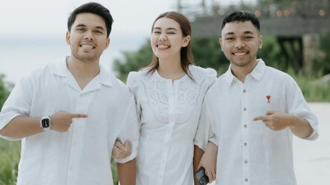 Aaliyah Massaid dan Thariq Halilintar Rayakan Ultah di Bali (Instagram)