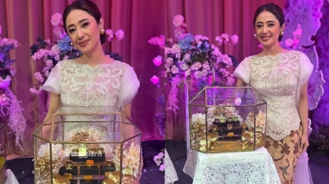 Potret Seserahan Lamaran Dewi Perssik dari Rully (Instagram/dewiperssik9)