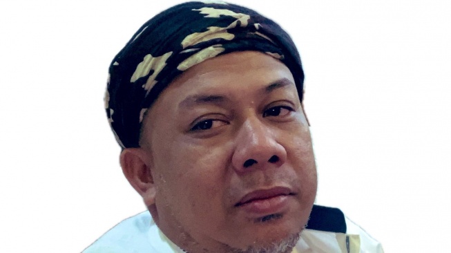 Fahri Hamzah 'Dilabrak' Netizen Usai Ngajak Tarawih Pakai Sorban: Nggak Usah Pamer, Hatimu Penuh Kebusukan!