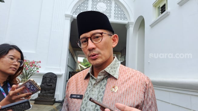 Hindari Tiket Lebaran Mahal, Sandiaga Imbau Warga Mudik Lebih Awal Lanjut WFH