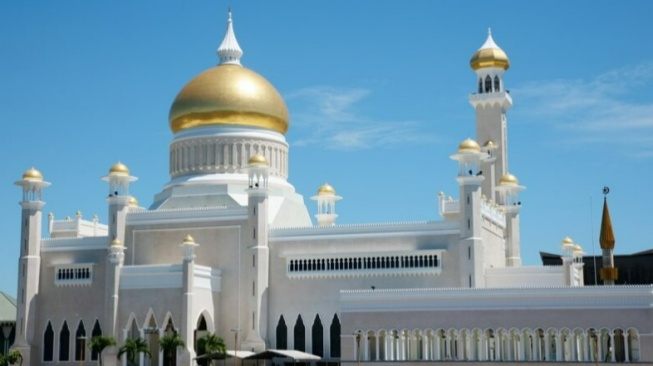 Merasa Terganggu dengan Speaker Masjid di sebelah Rumahnya, Pernyataan Pria Ini Tuai Pro dan Kontra