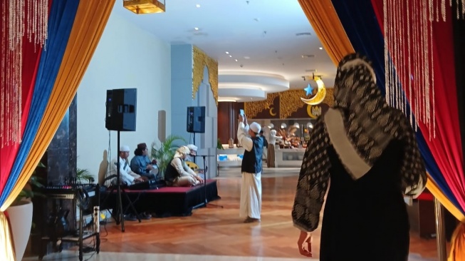 Sensasi Ragam Takjil Nusantara Hadir di Royal Iftar Buffet Hotel Wyndham Opi