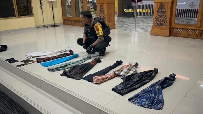 Sahur Berujung Apes, 25 Remaja Terjaring Razia Perang Sarung di Jebres