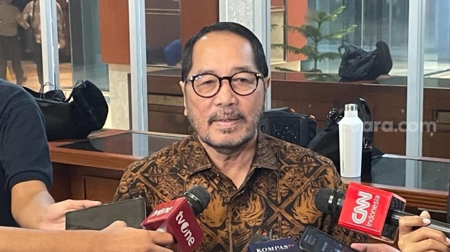 Riuh Jokowi dan Gibran Jadi Ketum Golkar, Waketum Ingatkan Mekanisme Partai