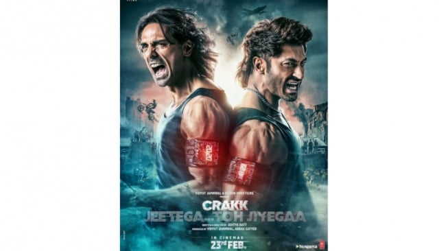 Review Film Crakk Jeetegaa Toh Jiyegaa, Aksinya Memukau secara Visual